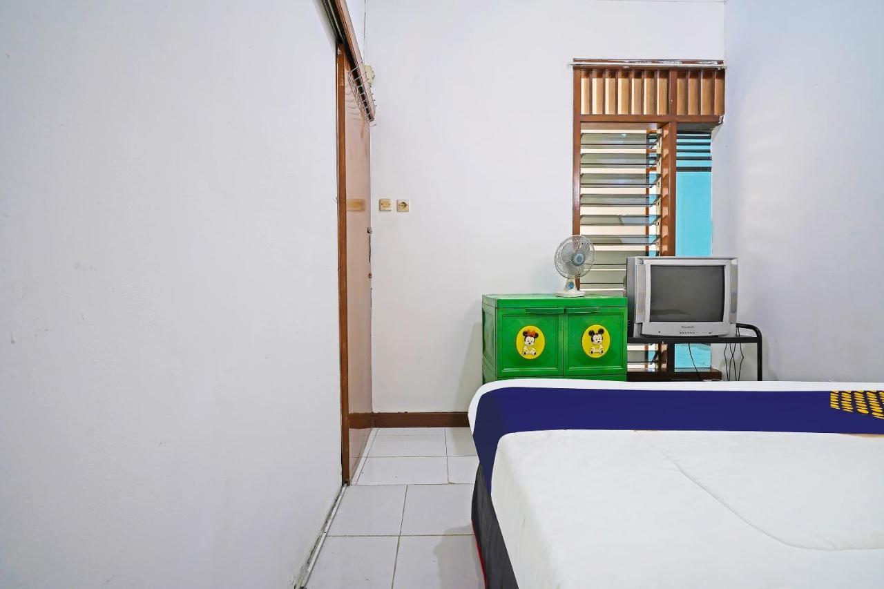 Spot On 91723 Sony Homestay Syariah Sukabumi Bagian luar foto