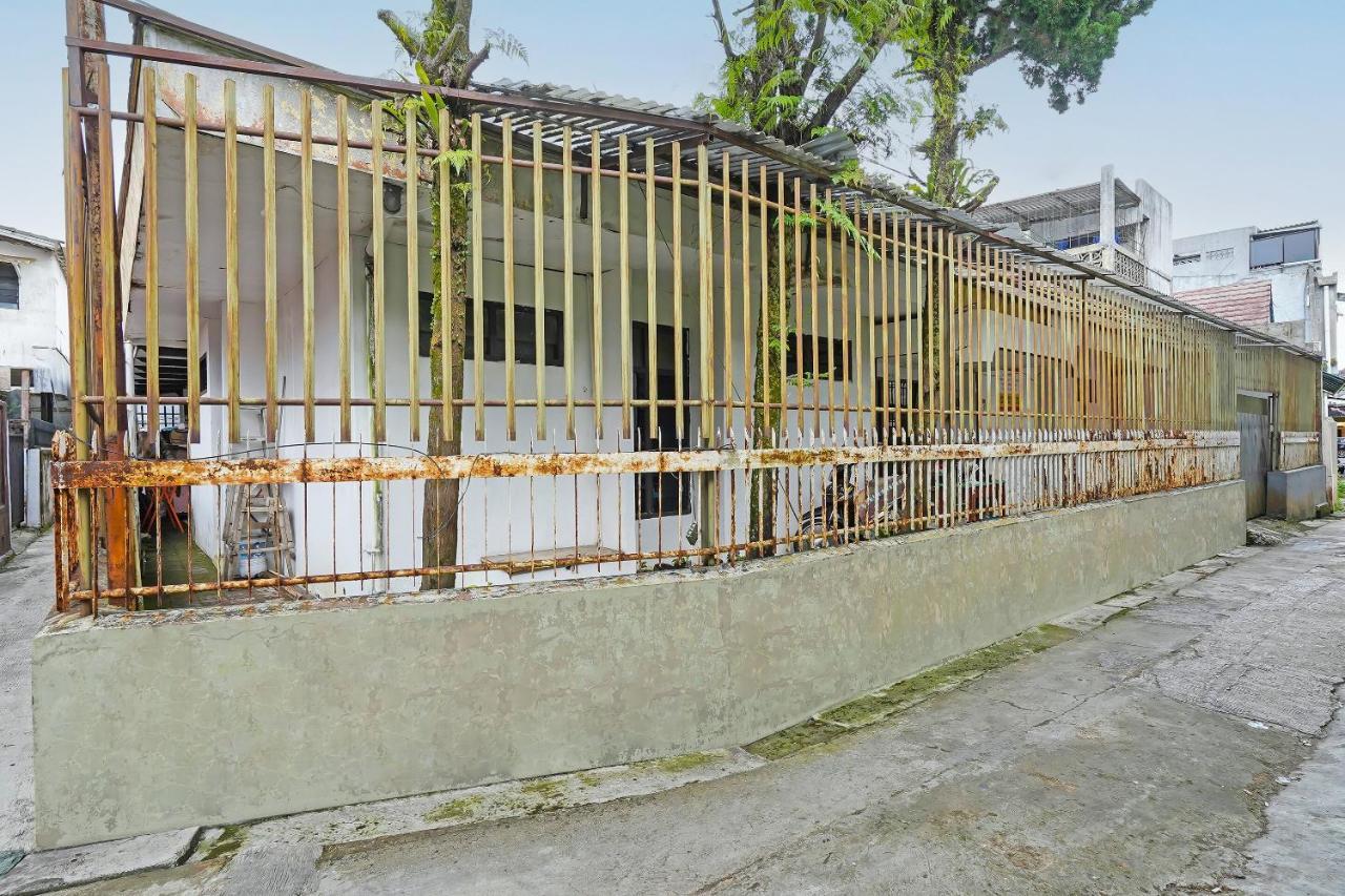 Spot On 91723 Sony Homestay Syariah Sukabumi Bagian luar foto
